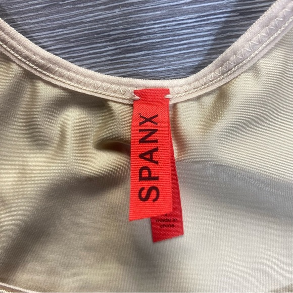 SPANX Nude‎ Shaping Tank Top Camisole Smoothing Layering Cami - Picture 7 of 9